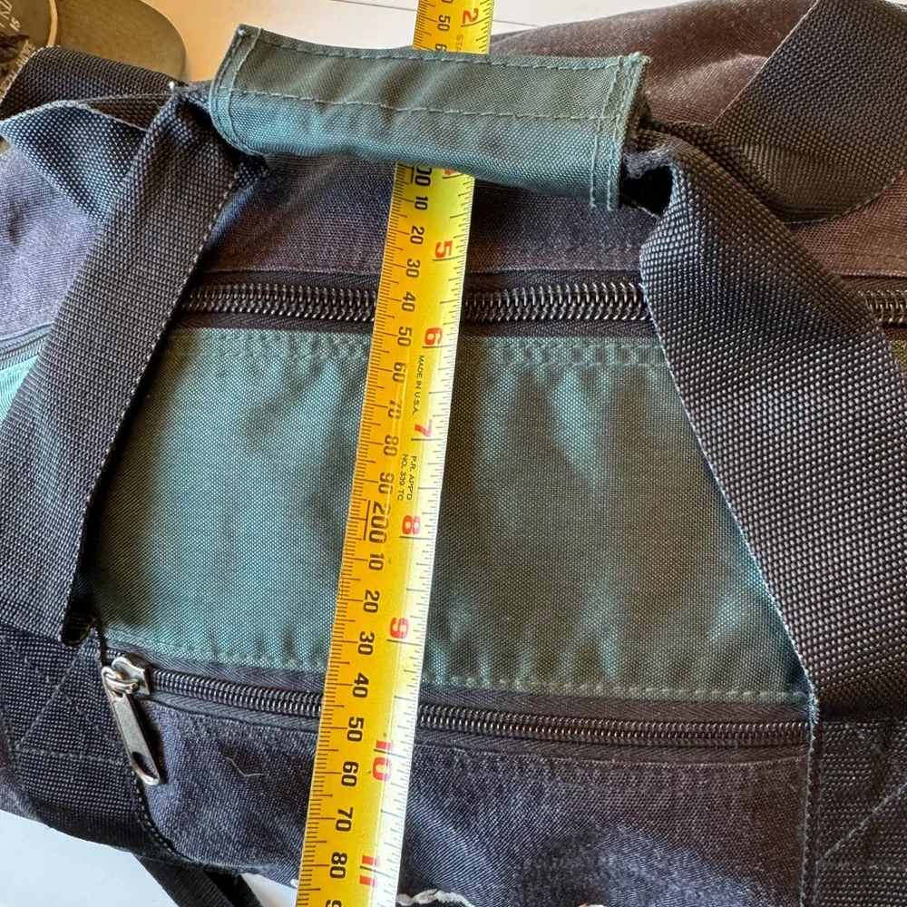 Champion High End Black and Green Men's Gym Overnighter Duffel Bag MINTY